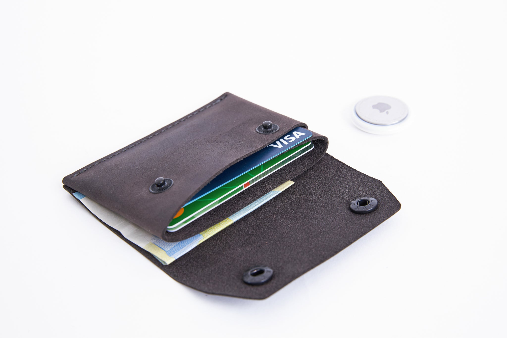 Crazy Horse Leather wallet with AirTag holder