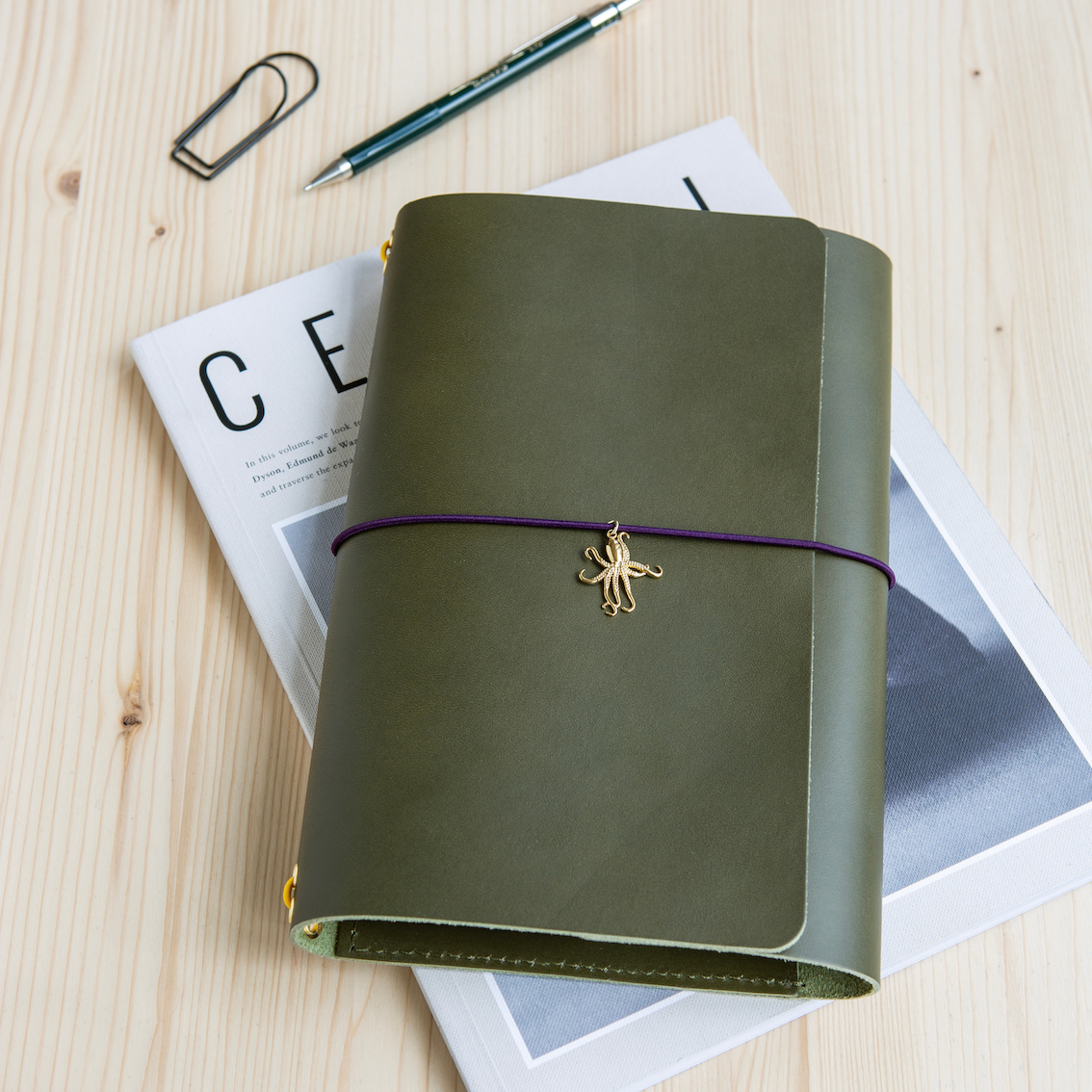Trifold Leather Journal CARRY ALL/ Olive Green