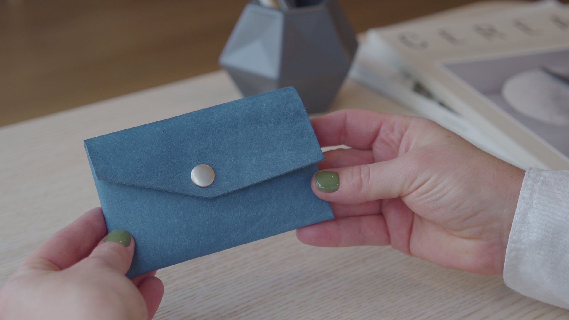 Small leather wallet Do it yourself gift