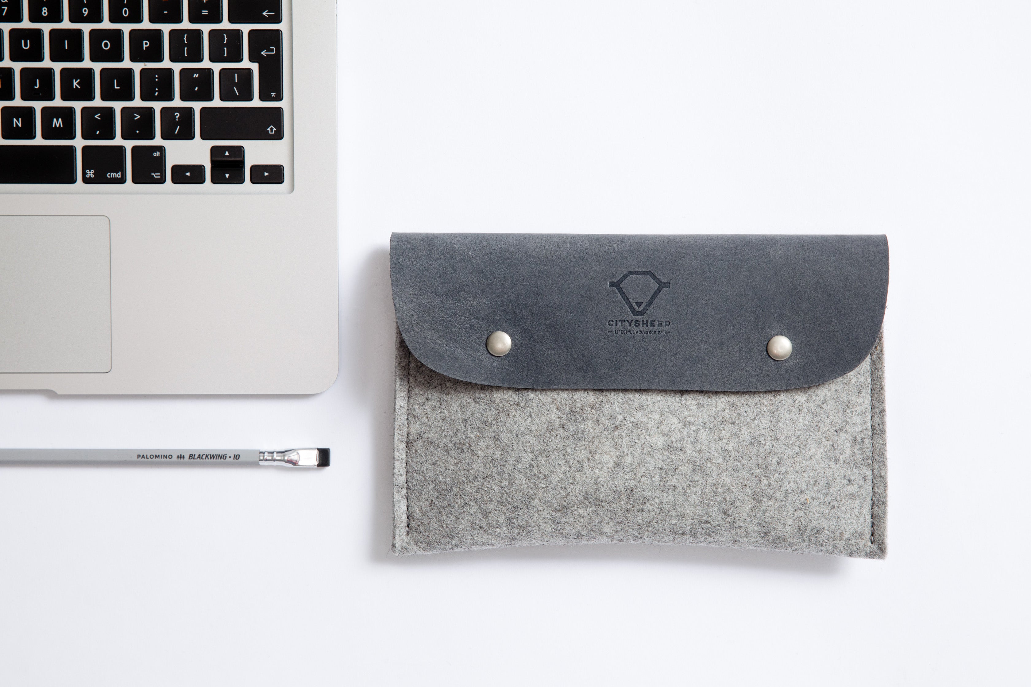 Handcrafted mouse, charger and cable bag