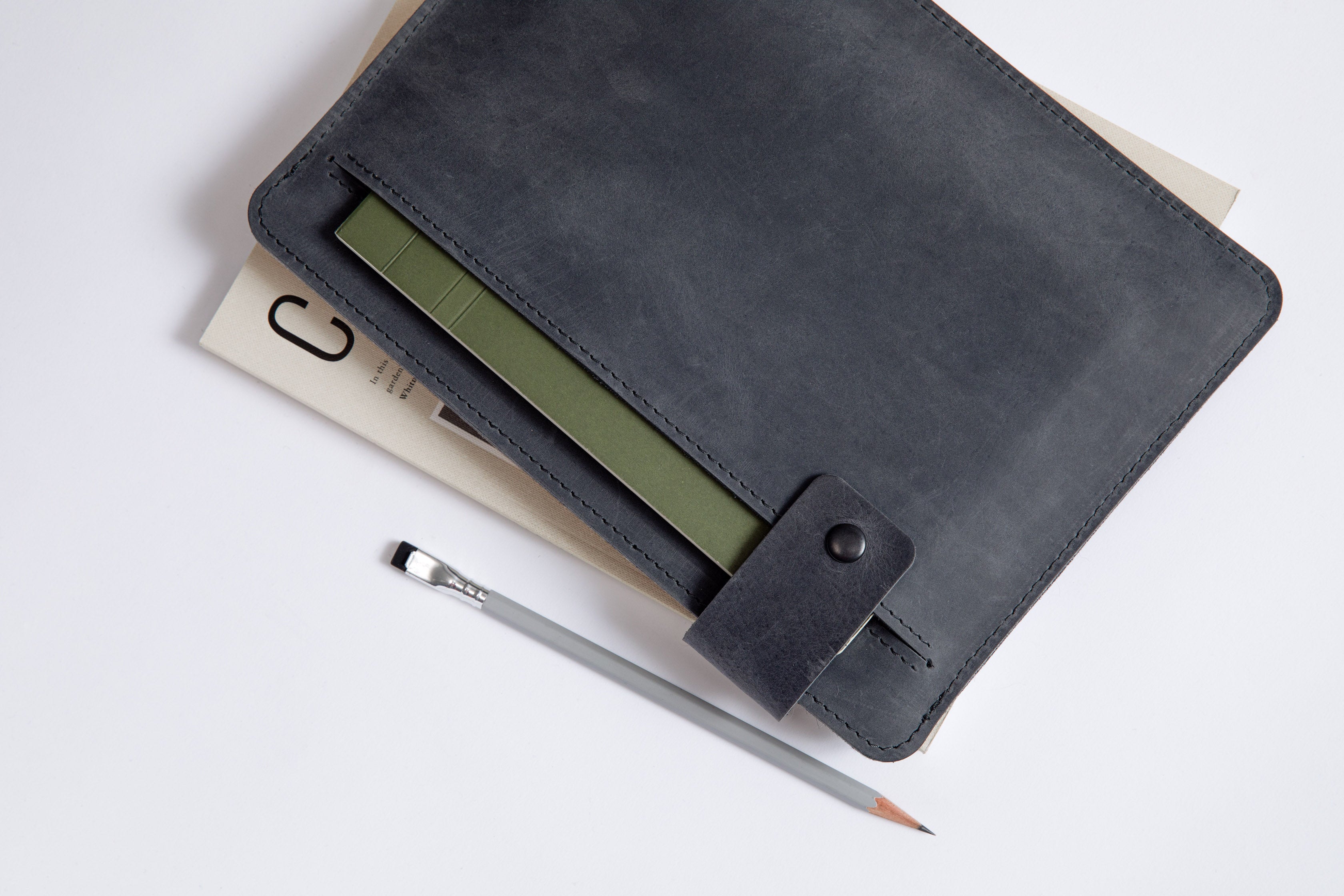 SLIM FIT apsauginis MacBook dėklas / Pilkas