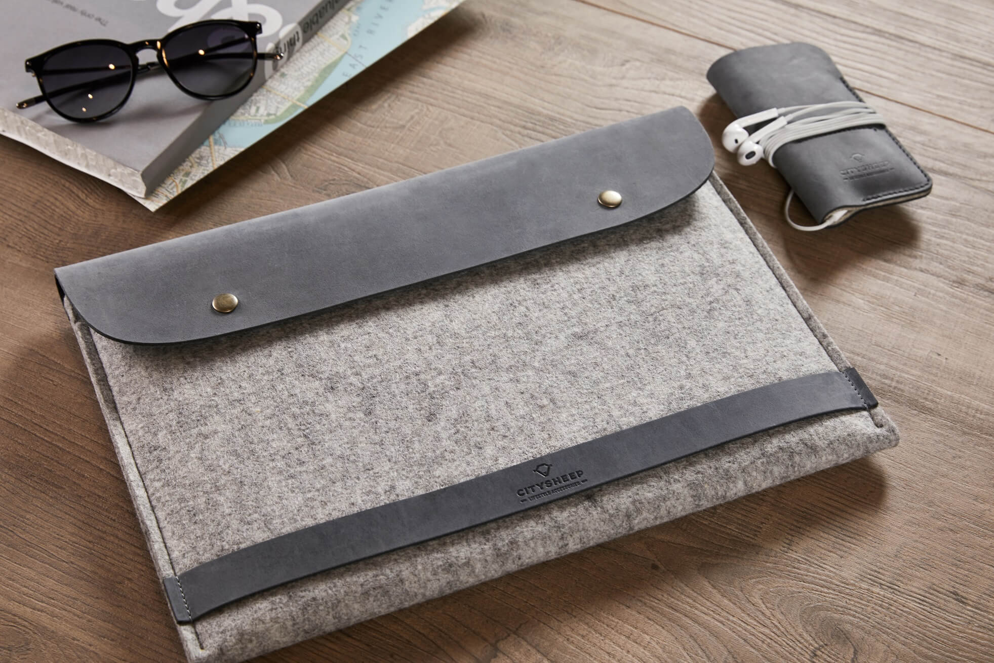 Grey MacBook Case for men or women. Room for MacBook and accessories, loop for a pencil.
