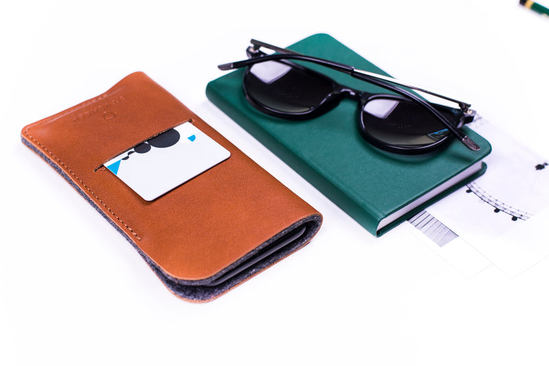 Wallet case for iPhone/ Vegetable Tanned