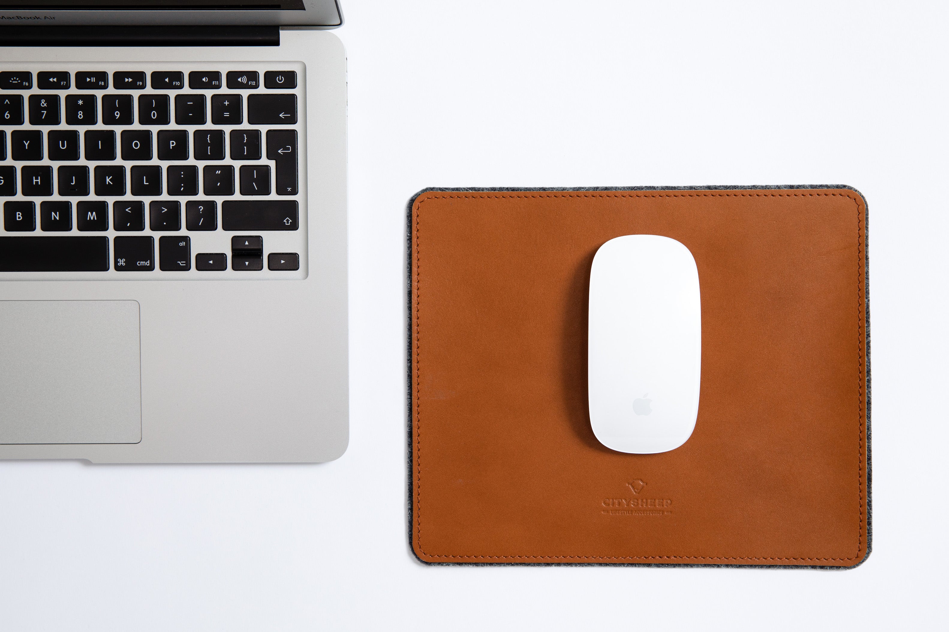 Personalizd leather mouse pad