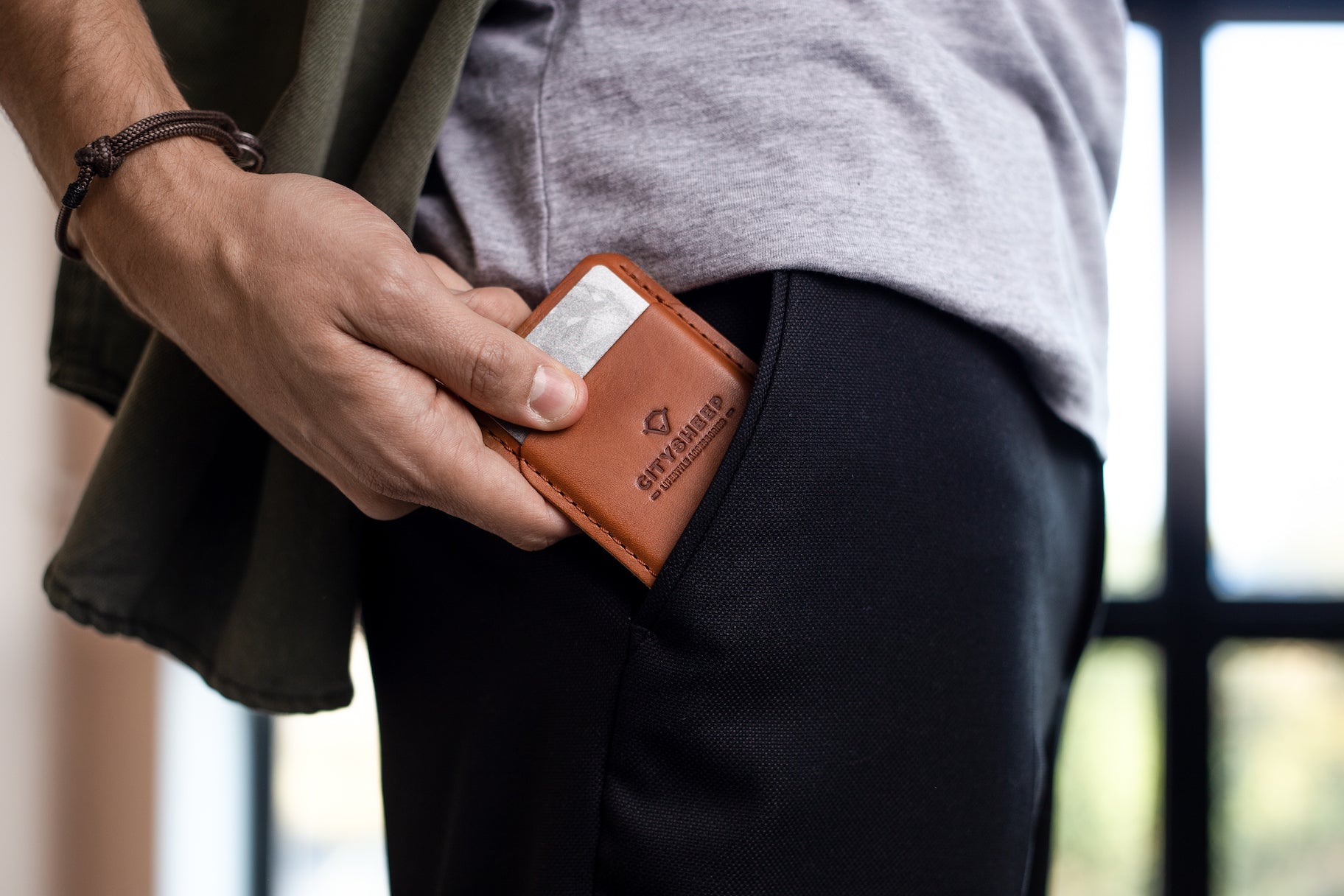 Slim Leather Card Holder Handcrafted from Luxury Italian Vegetable tanned leather