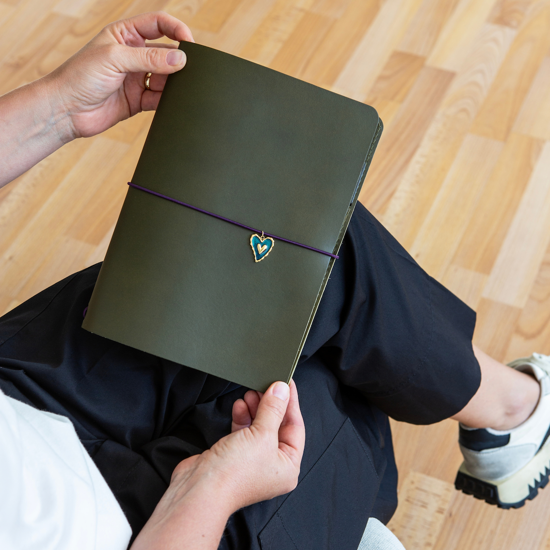 Journal For Travelling MINIMALIST/ Olive Green