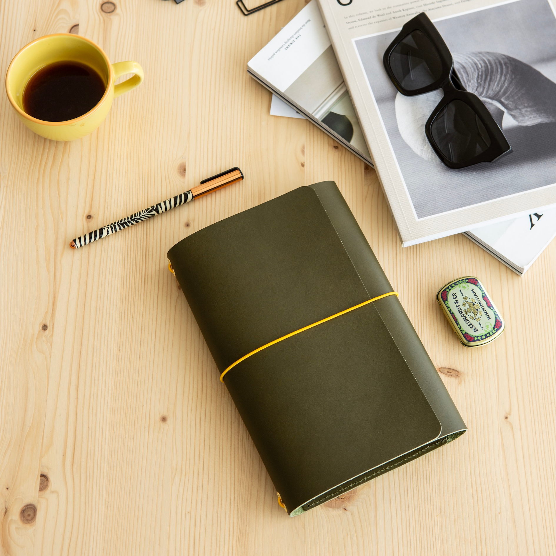 Trifold Leather Journal CARRY ALL/ Olive Green