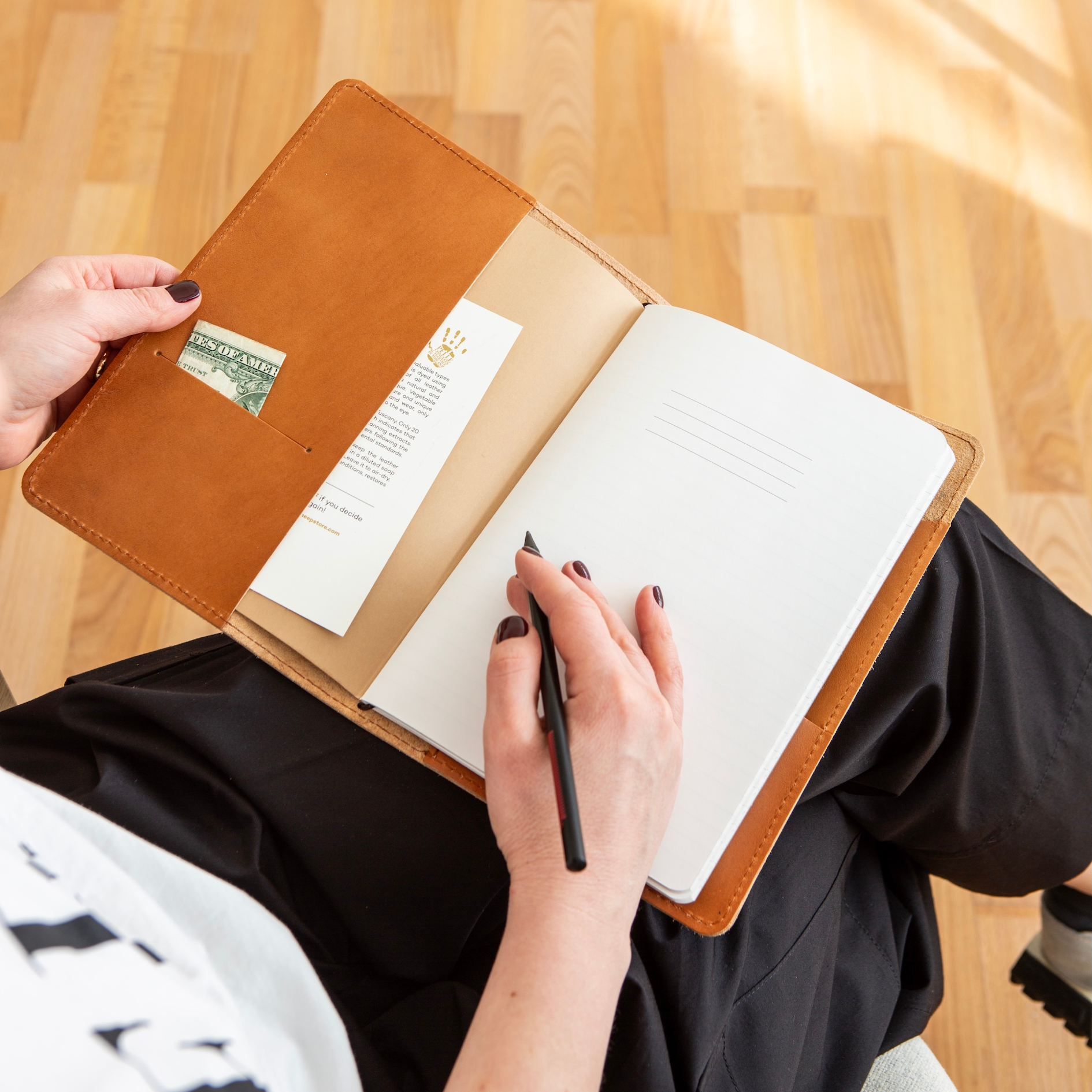 Leather Journal with Pockets CARRY MORE/ Tanned