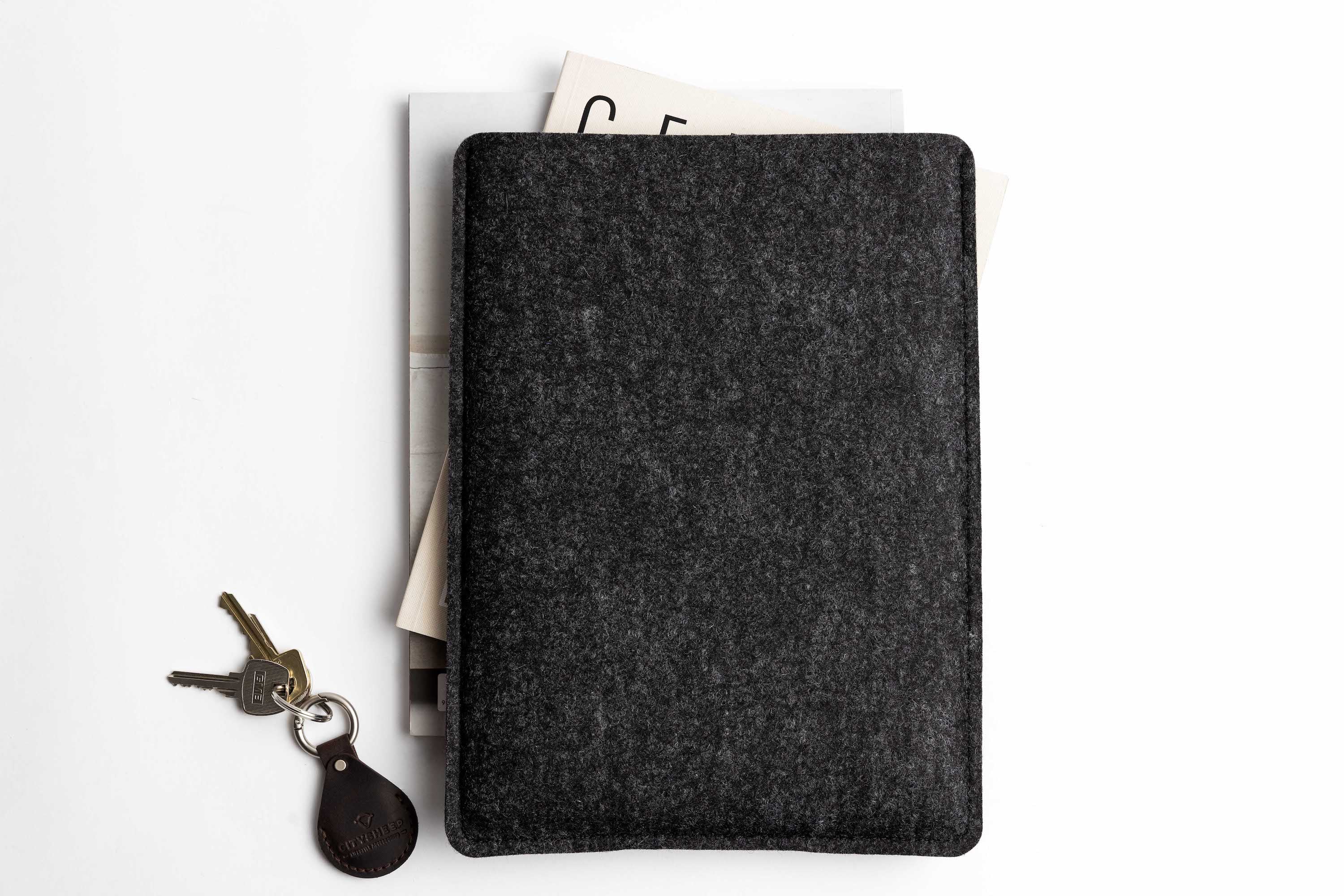 Anthracite wool felt MacBook Sleeve