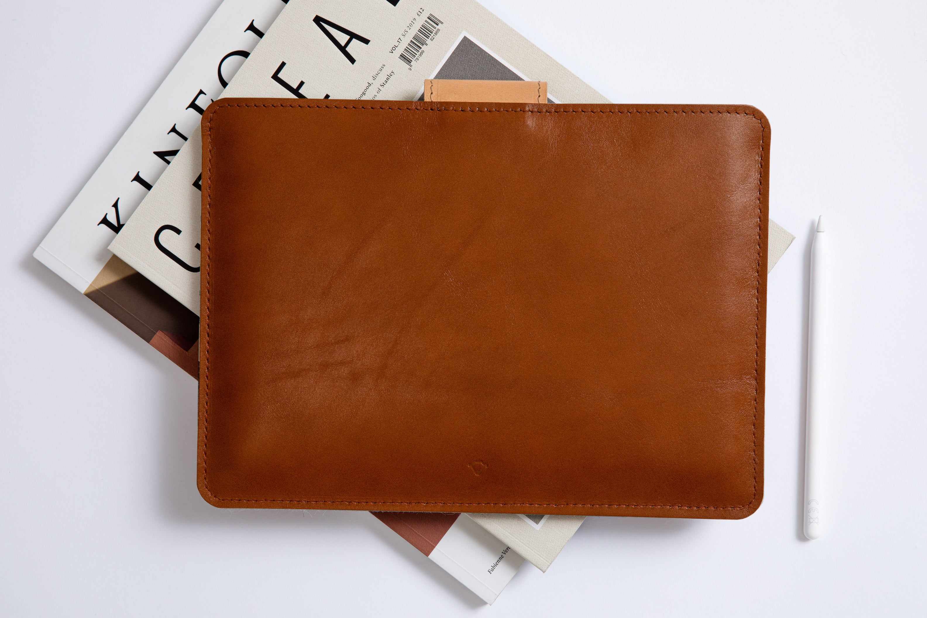 KEEP IT SNUG iPad Case/ Vegetable tanned/