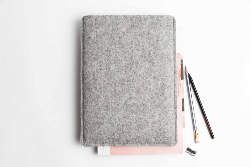 COMFY MacBook Case/ Light grey felt & Grey leather/