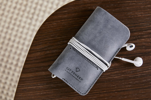 Wallet case for iPhone/ Scandinavian Grey